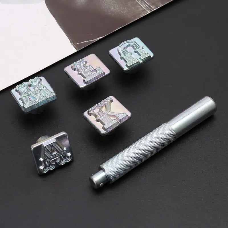 Letras - Alfabeto Aço - para couro - Stampagem - Kit Artesanato De Couro - Ferramentas De Perfuração De Metal - 26Pcs